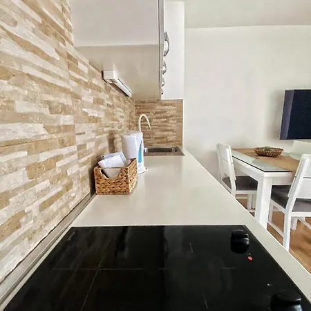 Ginna Apartment